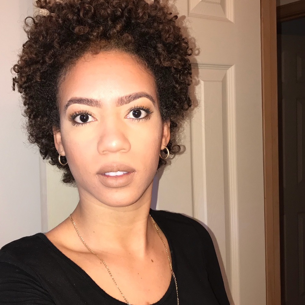 Meet your Posher, Gema